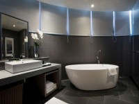 台中威汀城市酒店-尊爵家庭房浴室