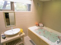 京都溫泉行館-貴賓套房浴室