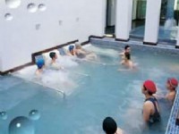廬山園游泳池大飯店-