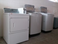 雲端精緻旅館-洗衣烘衣機