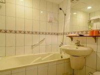 三華大飯店-浴室